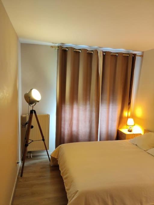 App 5 Pers, Parking, 3Mn Rer A, 40 Mn Du Centre De Paris, Cergy Le Haut Apartment Екстериор снимка