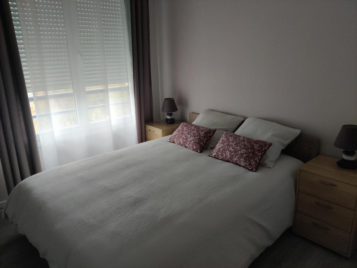 App 5 Pers, Parking, 3Mn Rer A, 40 Mn Du Centre De Paris, Cergy Le Haut Apartment Екстериор снимка