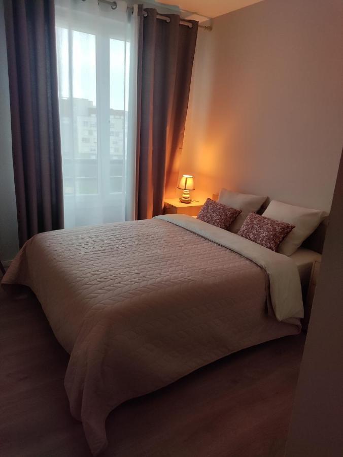 App 5 Pers, Parking, 3Mn Rer A, 40 Mn Du Centre De Paris, Cergy Le Haut Apartment Екстериор снимка